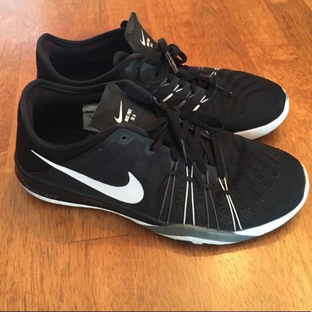 Nike Free Tr 6