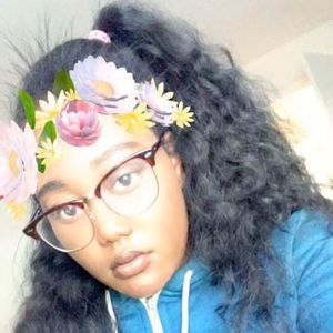 Meet your Posher, Lana