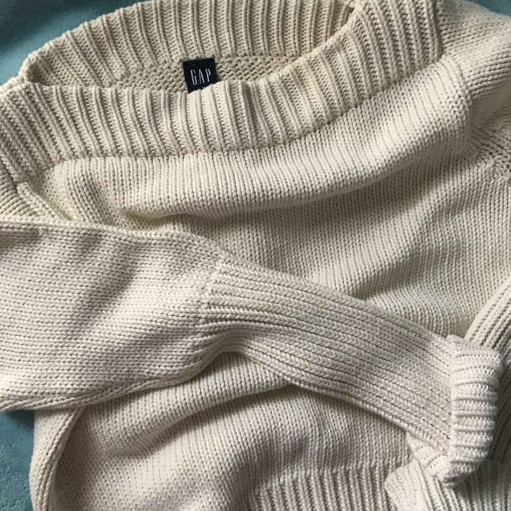 Gap off shoulder sweater