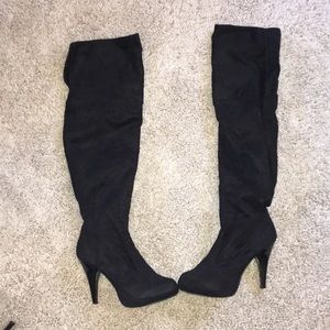 Black over the knee boots size 7