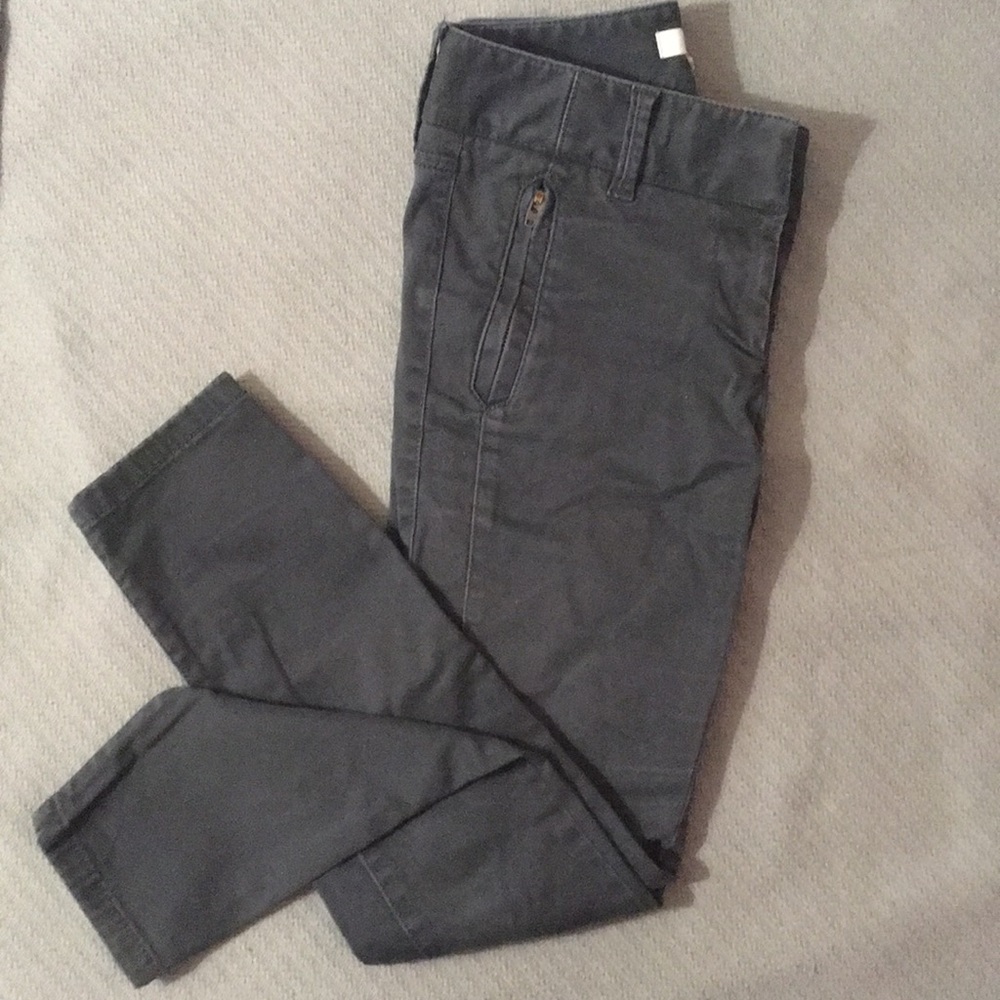 LOFT Women’s ankle pants with zipper detail