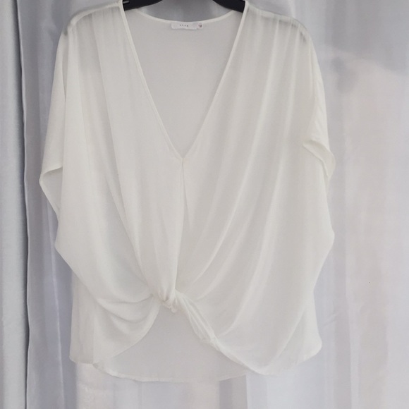 Lush Sz. M shear blouse off white - Picture 1 of 5