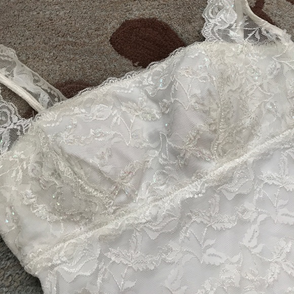 Little White Lace Dress - Picture 2 of 8