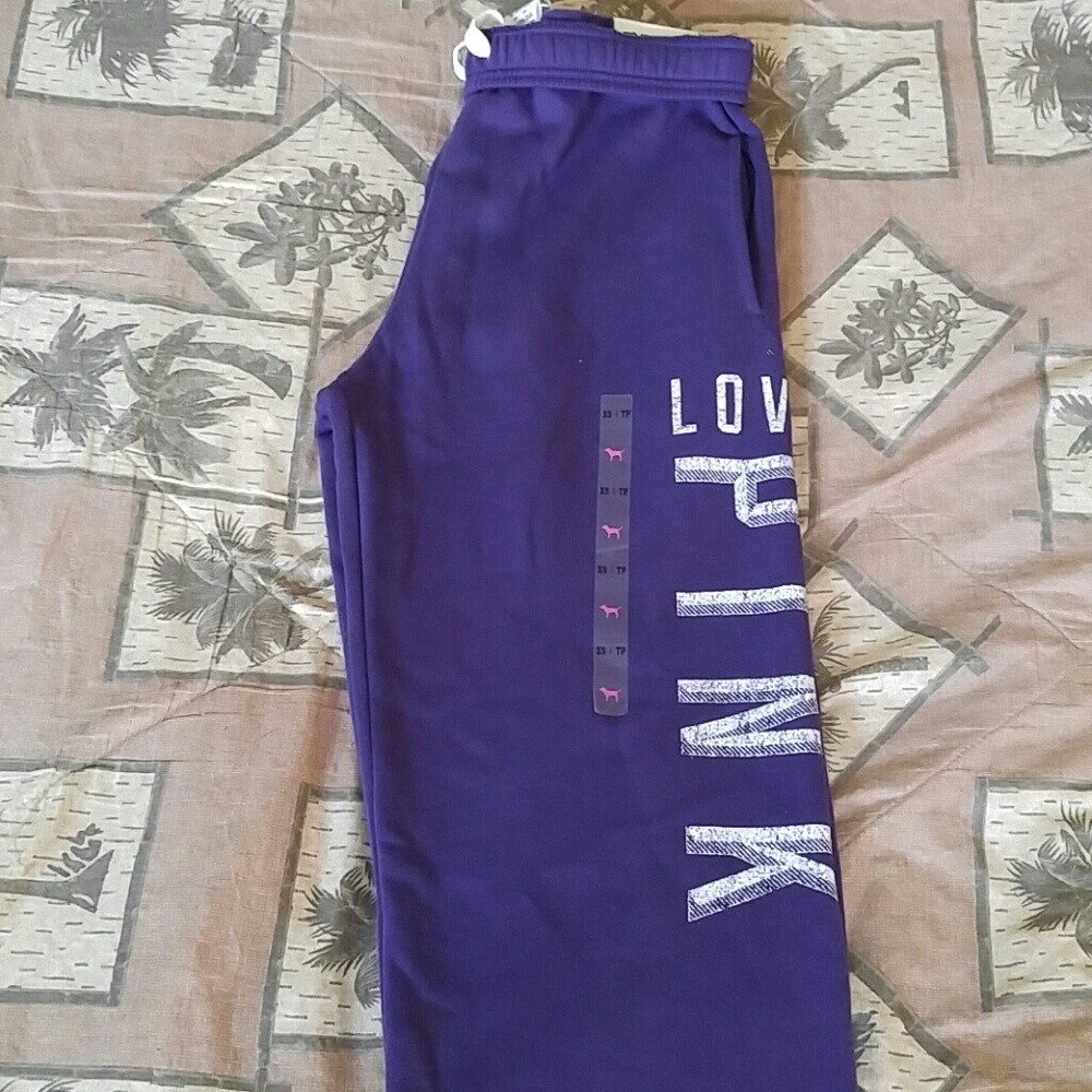 Victoria Secret Campus Sweats w/pockets