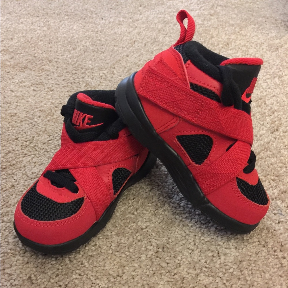 Nike red and black with Velcro  size 6c NWOT