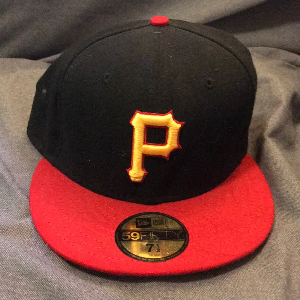 Pittsburgh Pirates 7 1/2 Fitted