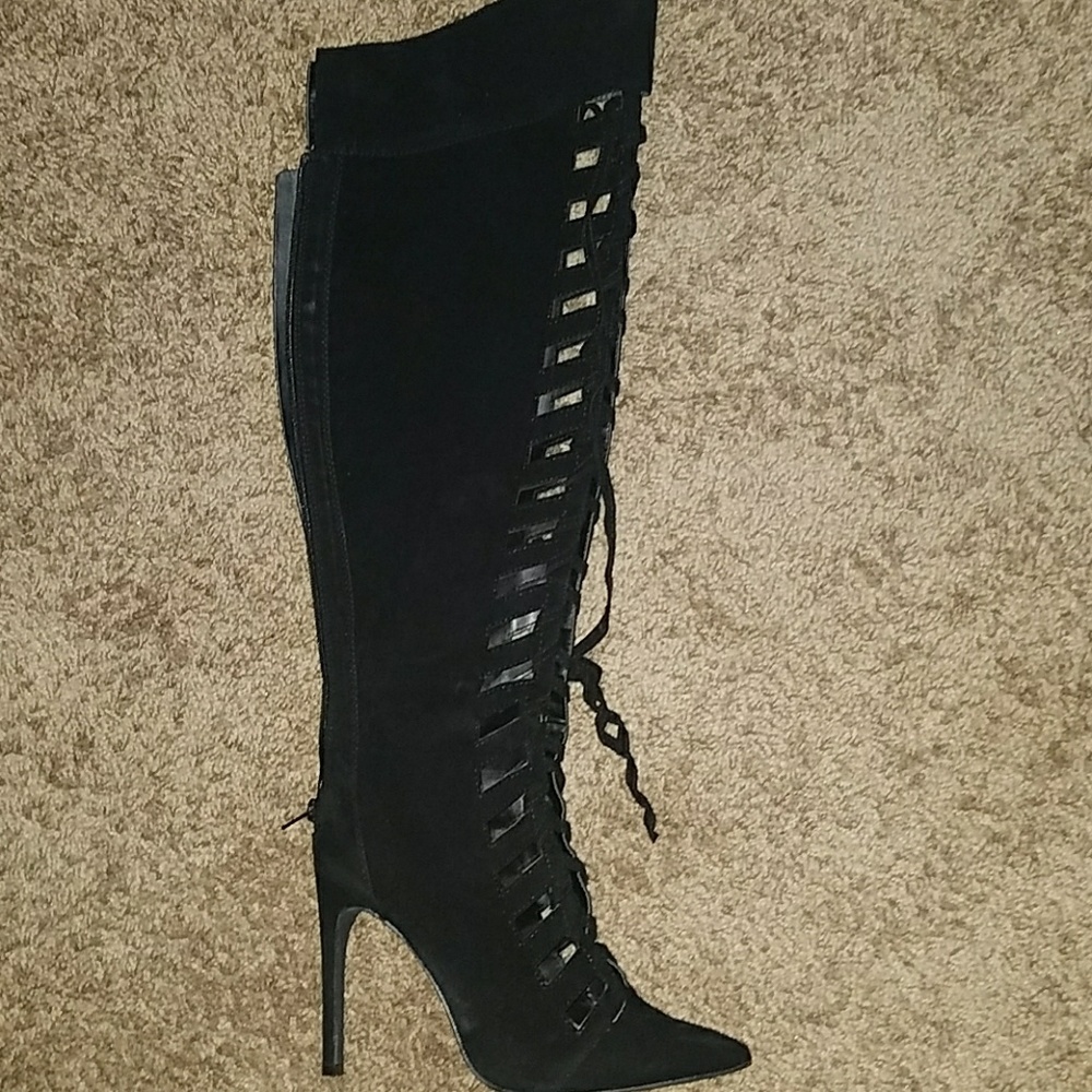 Black Knee high boots