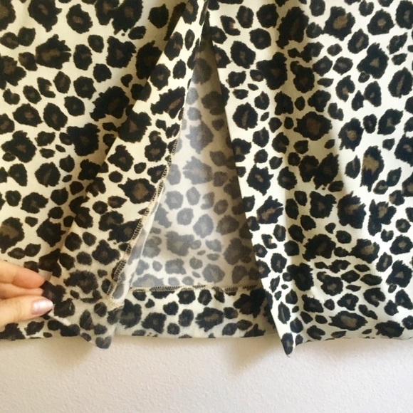 Silk midi leopard print skirt - Picture 3 of 4