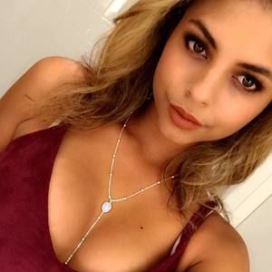 Meet your Posher, Cree