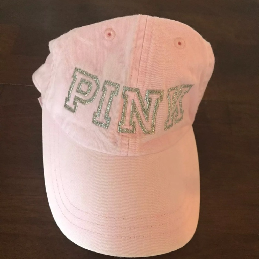 Light pink VS PINK hat