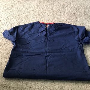💙🖤💙 Dickies scrub top 👩🏻⚕️