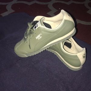 Puma Roma (Olive/Cream)