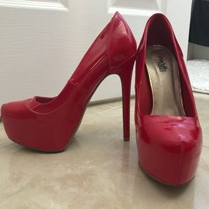 Charlotte Russe red platform pumps size 9