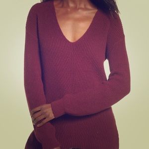 BP. V-Neck Sweater Burgundy