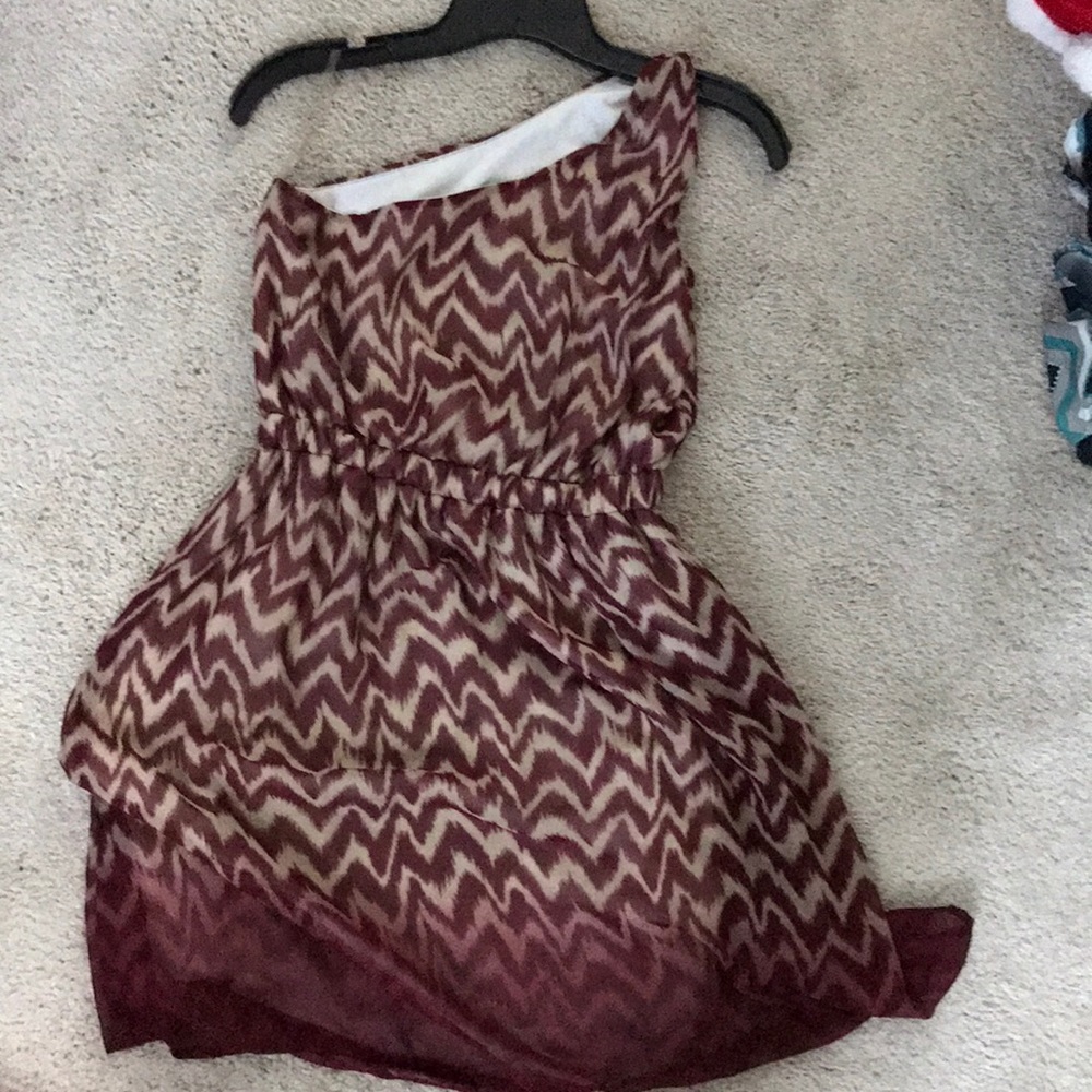 One shoulder dress