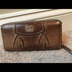 COACH Zip Wallet