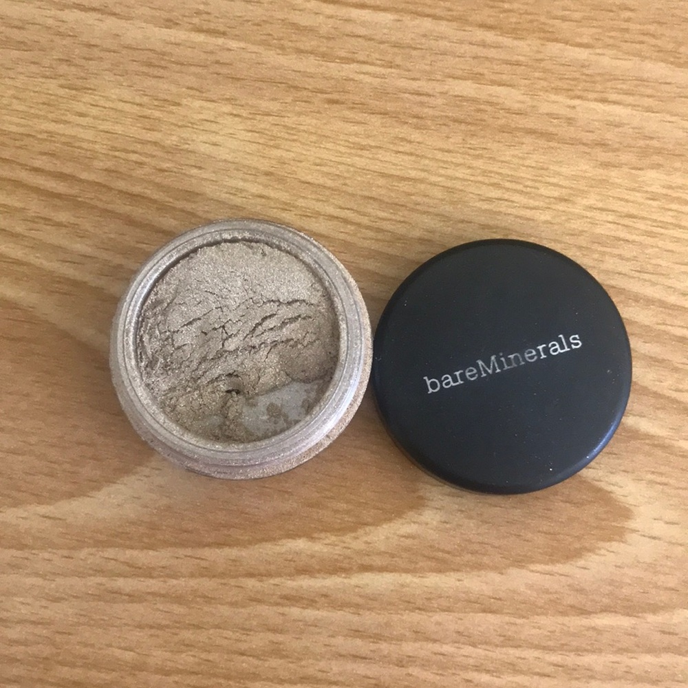 FREE W/ PURCHASE: Bare Minerals Loose Pigment