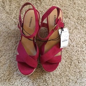 Express wedges multicolor, size 7