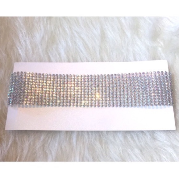 Iridescent Crystal Choker Necklace - Picture 4 of 7