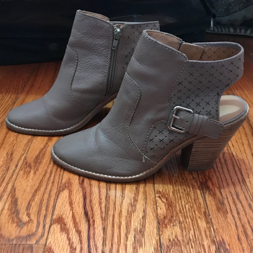 DV by Dolce Vita Caitlin Open Heel Bootie