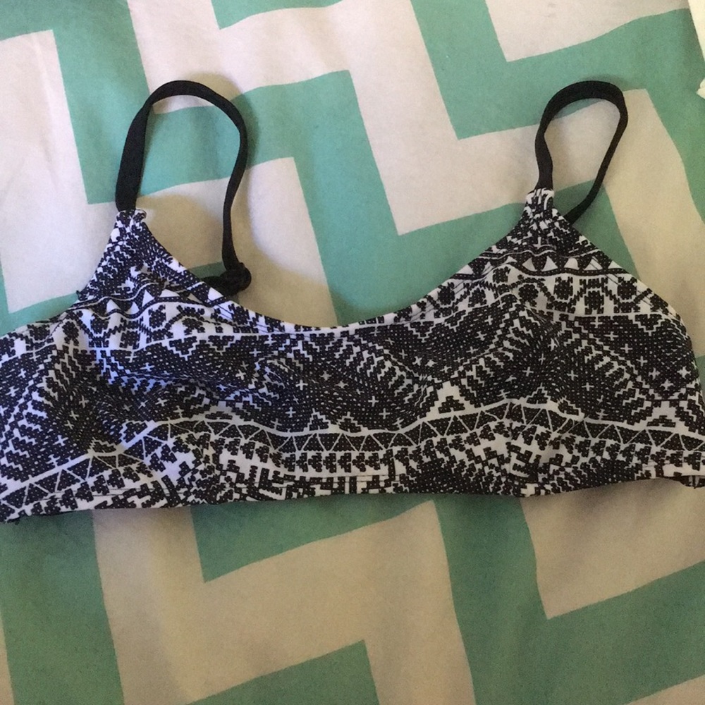 BRAND NEW BIKINI TOP