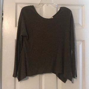 Small sweater piko top!! 🍂