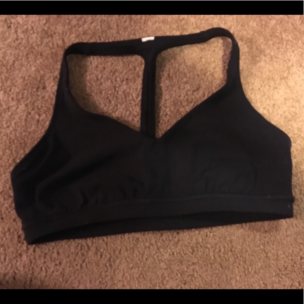 Lululemon sports bra size 4