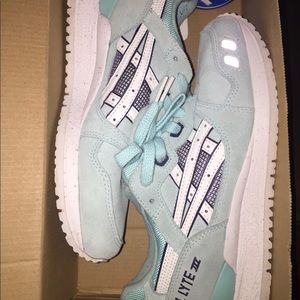 Asics gel lye iii women size 6