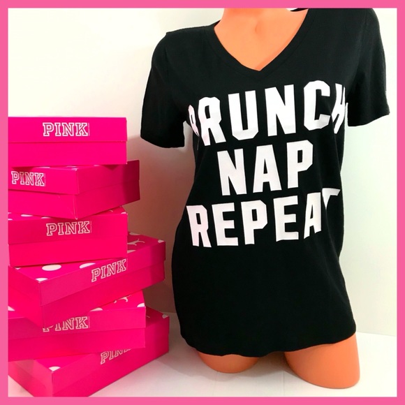 •Victoria’s Secret PINK• Brunch nap repeat T-shirt - Picture 3 of 4