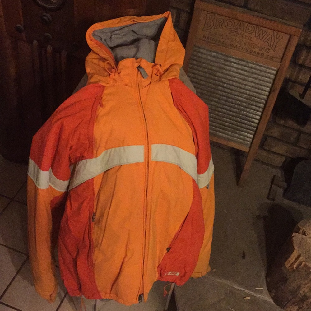 American Eagle-orange winter coat (women’s large)