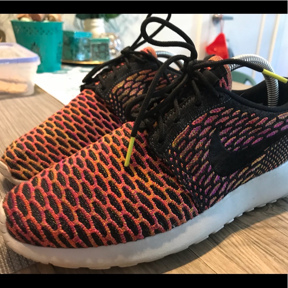 Flynit roshe
