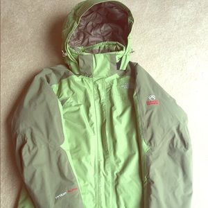 North Face Ski/Snowboard Jacket