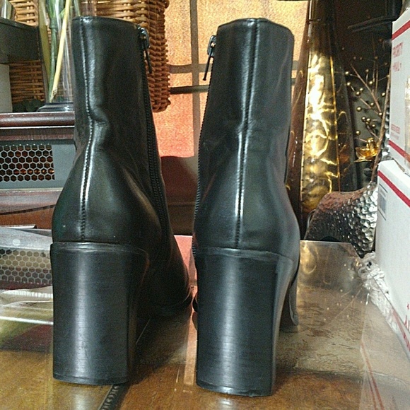 Bootalinos Genuine Leather Boots - Picture 4 of 6