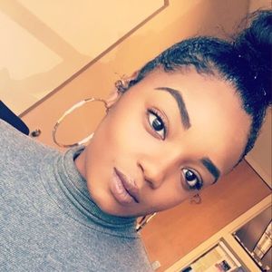 Meet your Posher, Lucillee