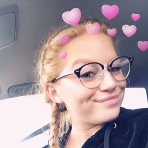 Meet your Posher, Tarah