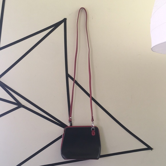NWoT Italian Leather Red and Black Crossbody Bag - Picture 1 of 5