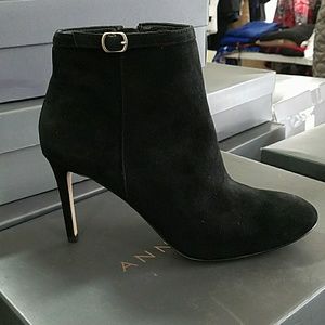 ANN TAYLOR - BEATRICE BUVJLE BOOTIES