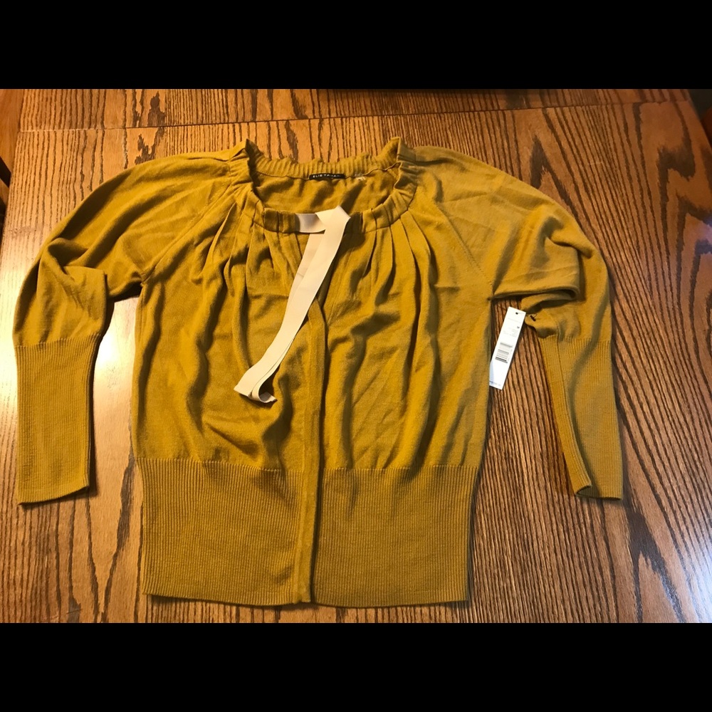 NWT Eli Tahari Medium Sweater - 100% merino wool