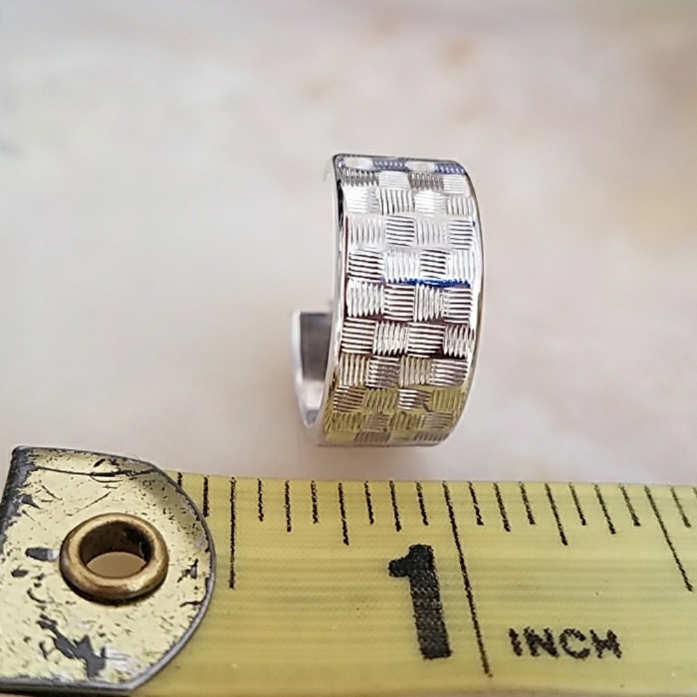 14k Solid White or Yellow Gold Hoop Earrings - Picture 7 of 8