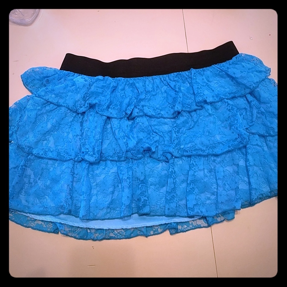 Blue tiered ruffle lace skirt