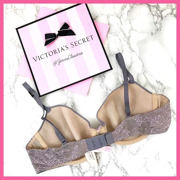 •Victoria’s Secret• Lightly Padded underwire bra - Picture 2 of 2