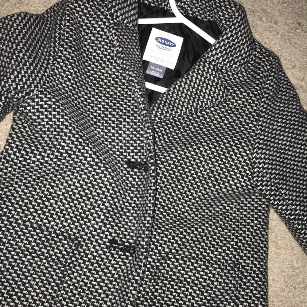 Coat - Picture 2 of 3