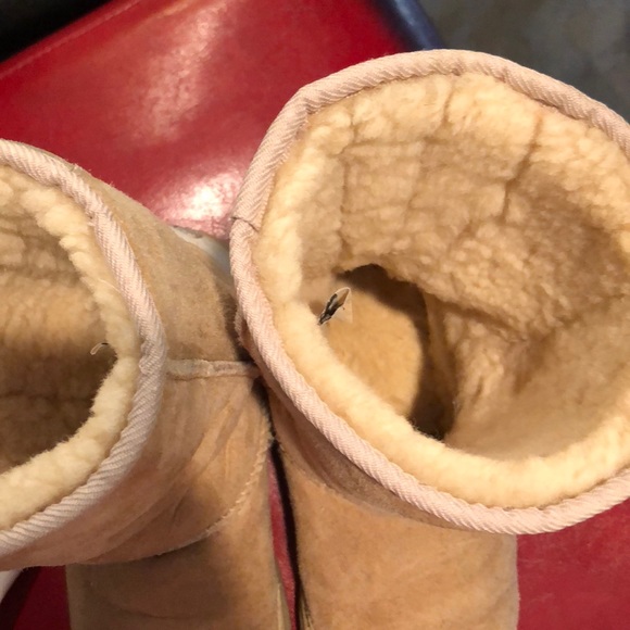 Uggs - Picture 5 of 5