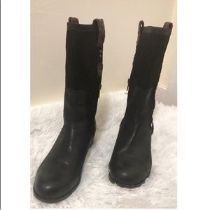 UGG Jaspan Boots