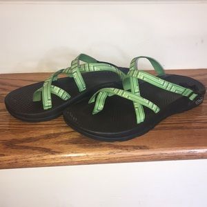 Chaco Size 10