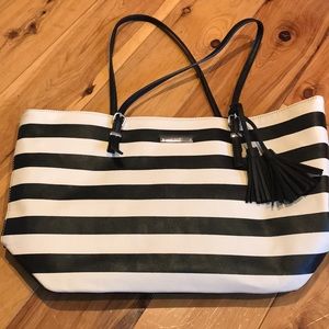 Nine West tote