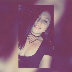 Meet your Posher, Cristina