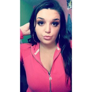 Meet your Posher, Mallory