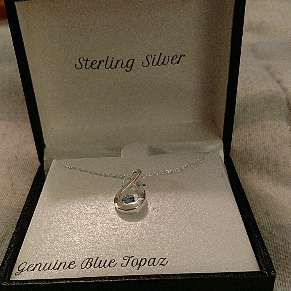 Sterling Silver Blu Topaz necklace