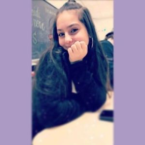 Meet your Posher, Adriana